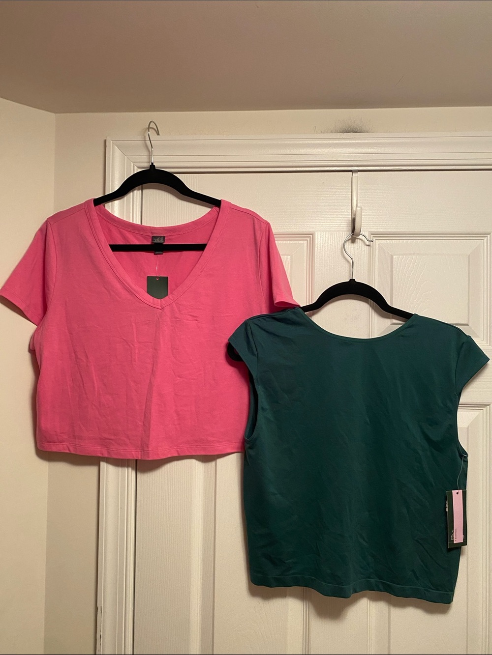 Wild Fable Bundle of 2 Crop Tops…size XXL